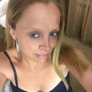 Meet your Posher, Tracy